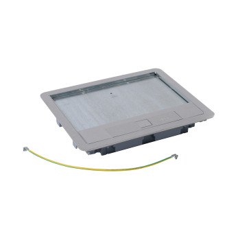 Grindinės dėžės dangtis 18 mod. Legrand 088004 (nerūdijantis plienas) Grindinės dėžės dangtis 18 mod. Legrand 088004 (nerūdijantis plienas)