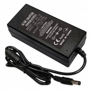 LED juostos maitinimo šaltinis, 24V, 60W, IP44, su 220V kištuku