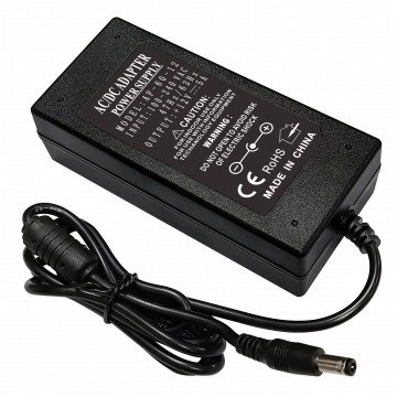 LED juostos maitinimo šaltinis, 24V, 60W, IP44, su 220V kištuku LED juostos maitinimo šaltinis, 24V, 60W, IP44, su 220V kištuku