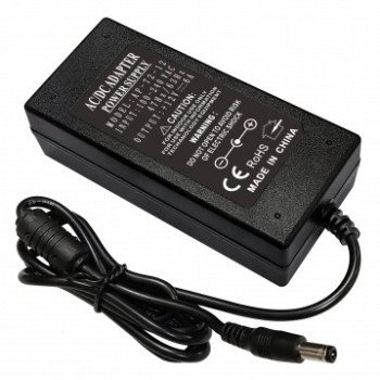 LED juostos maitinimo šaltinis, 24V, 72W, IP44, su 220V kištuku LED juostos maitinimo šaltinis, 24V, 72W, IP44, su 220V kištuku