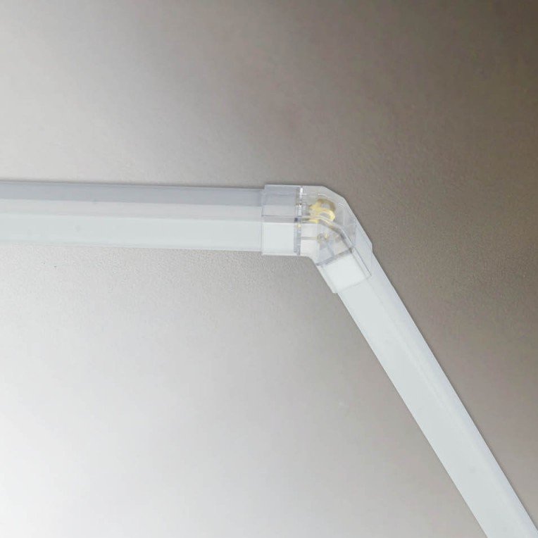 V sujungimas LED šešiakampiams šviestuvams V sujungimas LED šešiakampiams šviestuvams