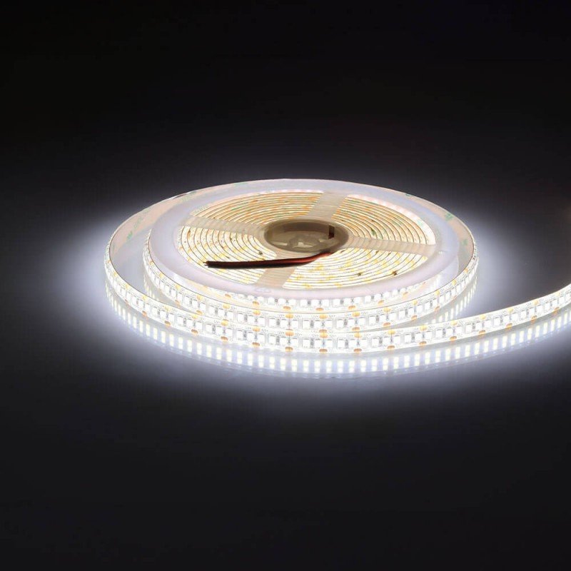 LED juosta, 20W/m, 2100Lm/m, 12V, 3 metai garantija, IP65, šalta balta šviesa LED juosta, 20W/m, 2100Lm/m, 12V, 3 metai garantija, IP65, šalta balta šviesa