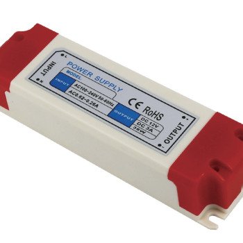 LED maitinimo šaltinis, 12V, 36W, 3 metai garantija, plastiko korpusas