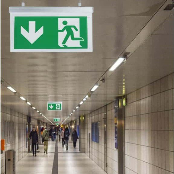 LED evakuacinis šviestuvas, 2W, 3 val., pakabinamas LED evakuacinis šviestuvas, 2W, 3 val., pakabinamas