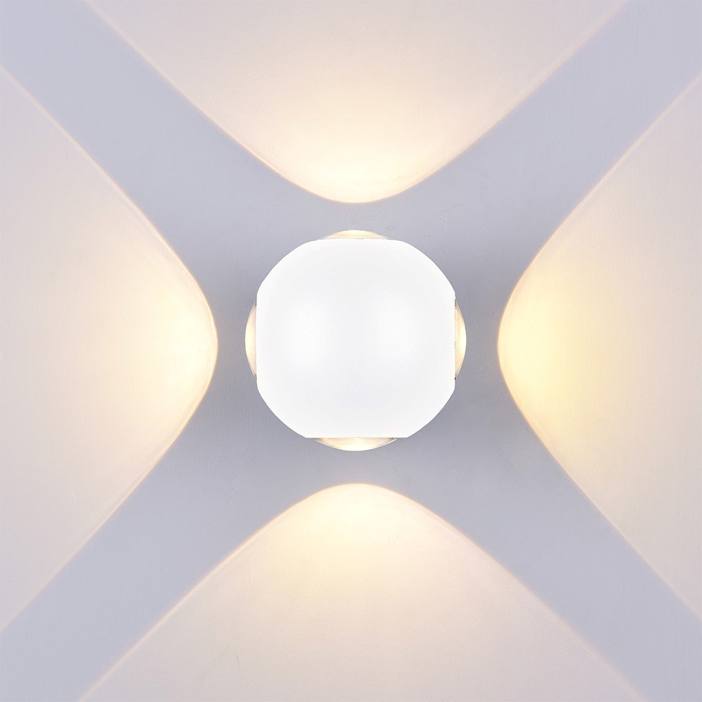 LED sieninis šviestuvas, baltas, apvalus, 4 LEDai, 4W, neutrali balta šviesa LED sieninis šviestuvas, baltas, apvalus, 4 LEDai, 4W, neutrali balta šviesa