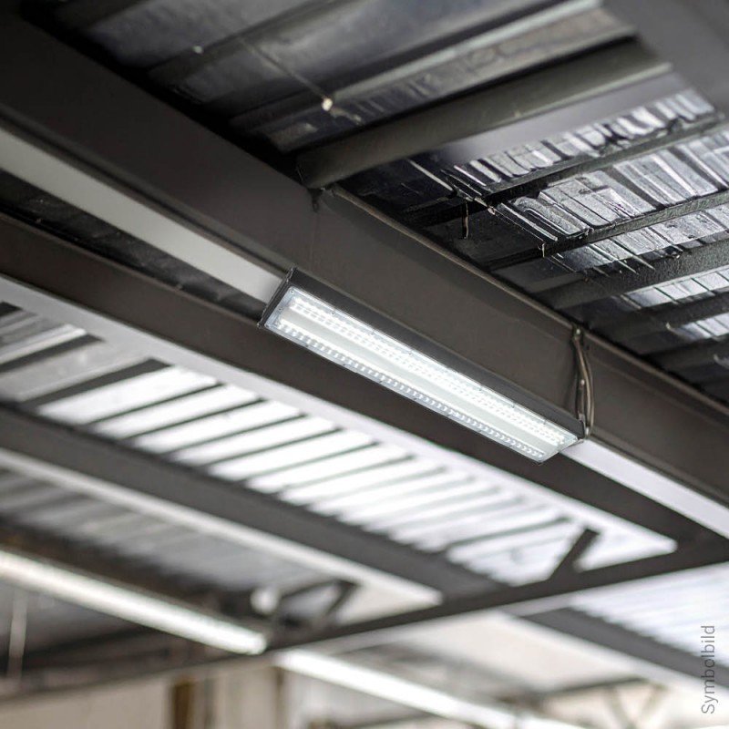 LED linijinis aukštuminis šviestuvas, 100W, šalta balta šviesa, IP65, IK08 LED linijinis aukštuminis šviestuvas, 100W, šalta balta šviesa, IP65, IK08