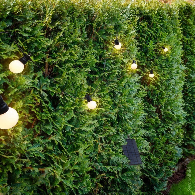 LED lauko saulės girlianda, 10m, 20 lizdų, G50, matinės lemputės, šilta balta šviesa LED lauko saulės girlianda, 10m, 20 lizdų, G50, matinės lemputės, šilta balta šviesa